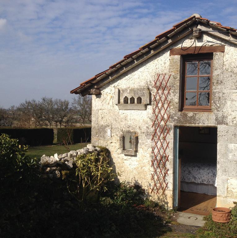 La Lunaire Bed & Breakfast Verteillac Ruang foto