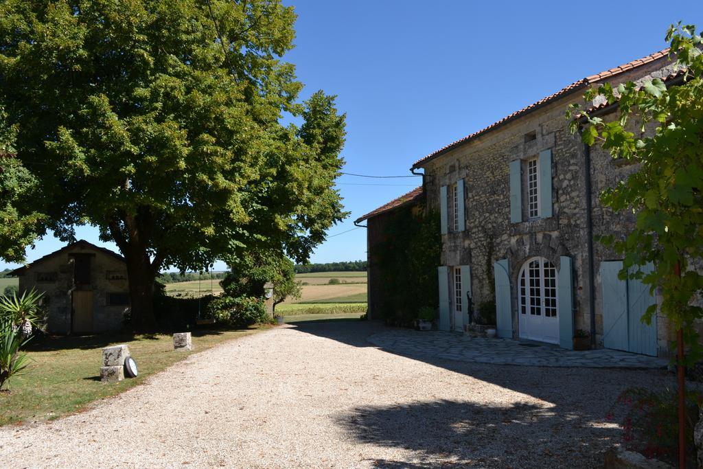 La Lunaire Bed & Breakfast Verteillac Bagian luar foto
